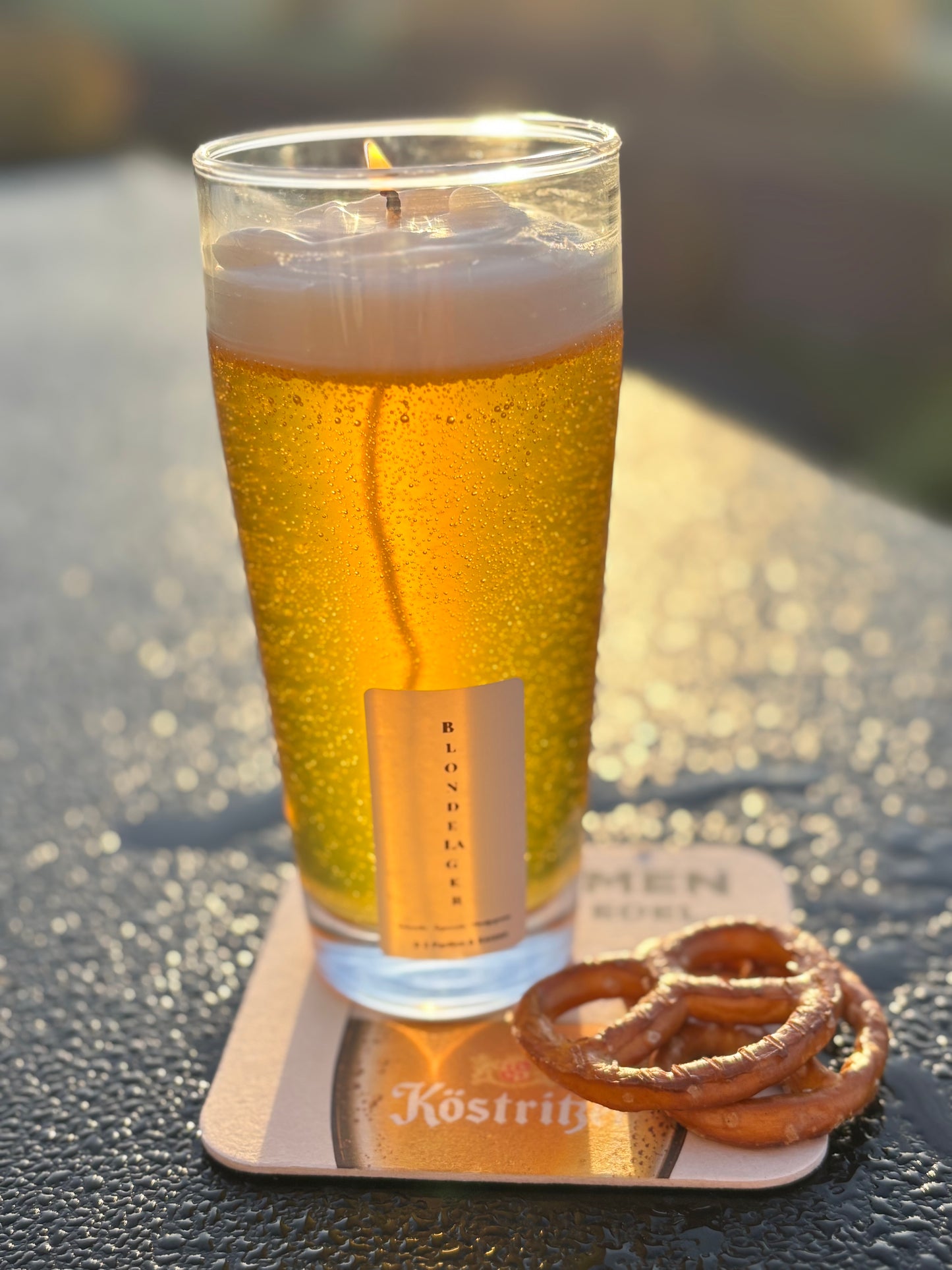 Blonde Lager – handgegossene Bierkerze in Echtglas