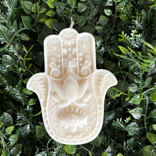 Hamsa-Hand Kerze – Schutz & Harmonie für dein Zuhause